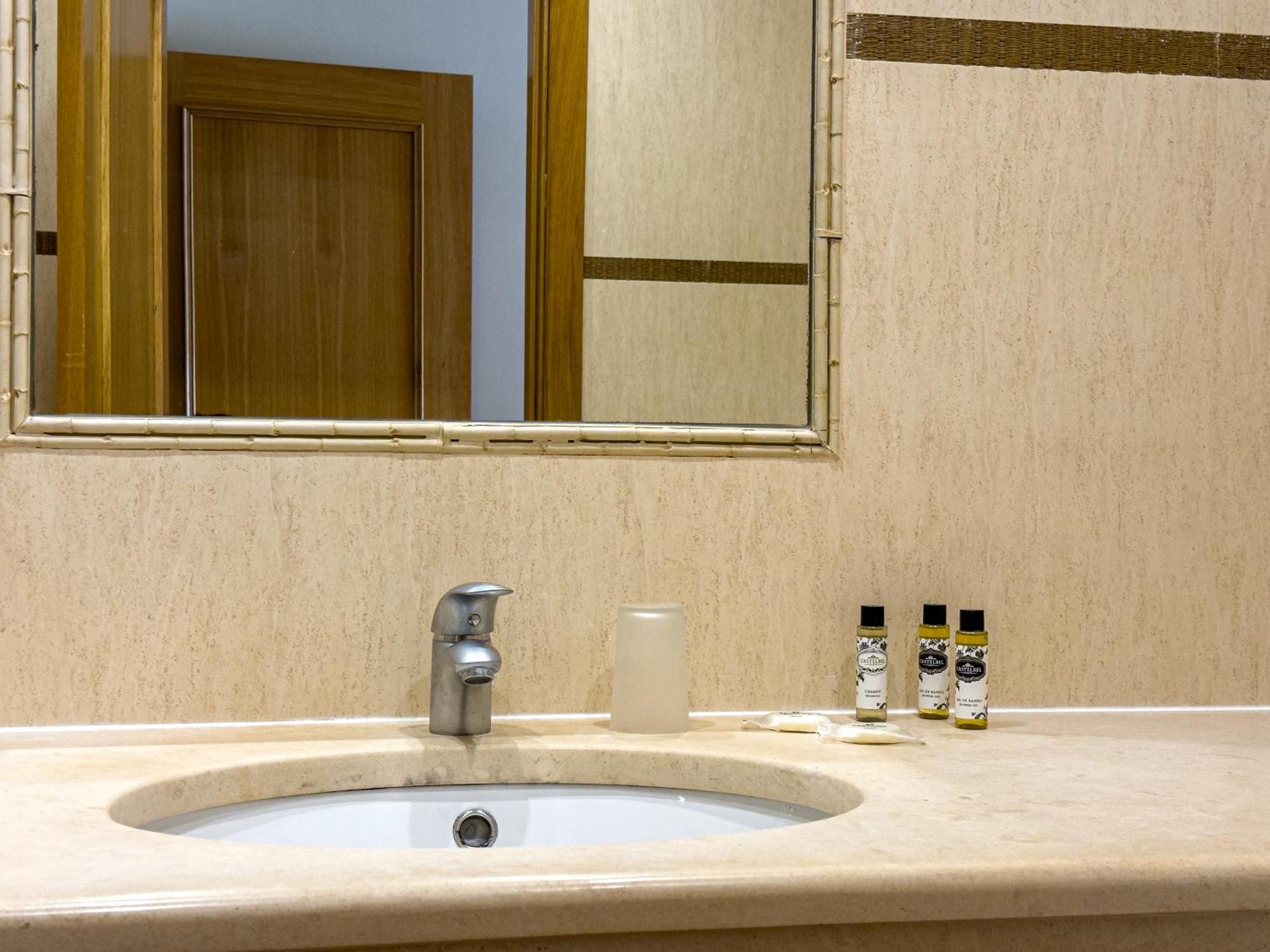 Apartment With 2 Bedrooms, 2M To The Beach Armação de Pêra Exteriér fotografie