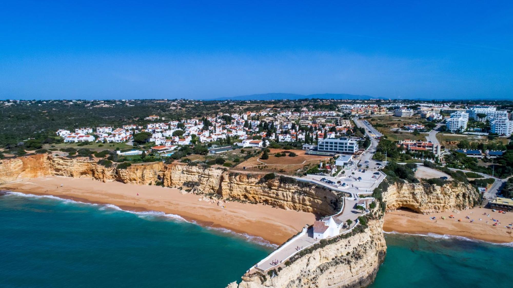 Apartment With 2 Bedrooms, 2M To The Beach Armação de Pêra Exteriér fotografie