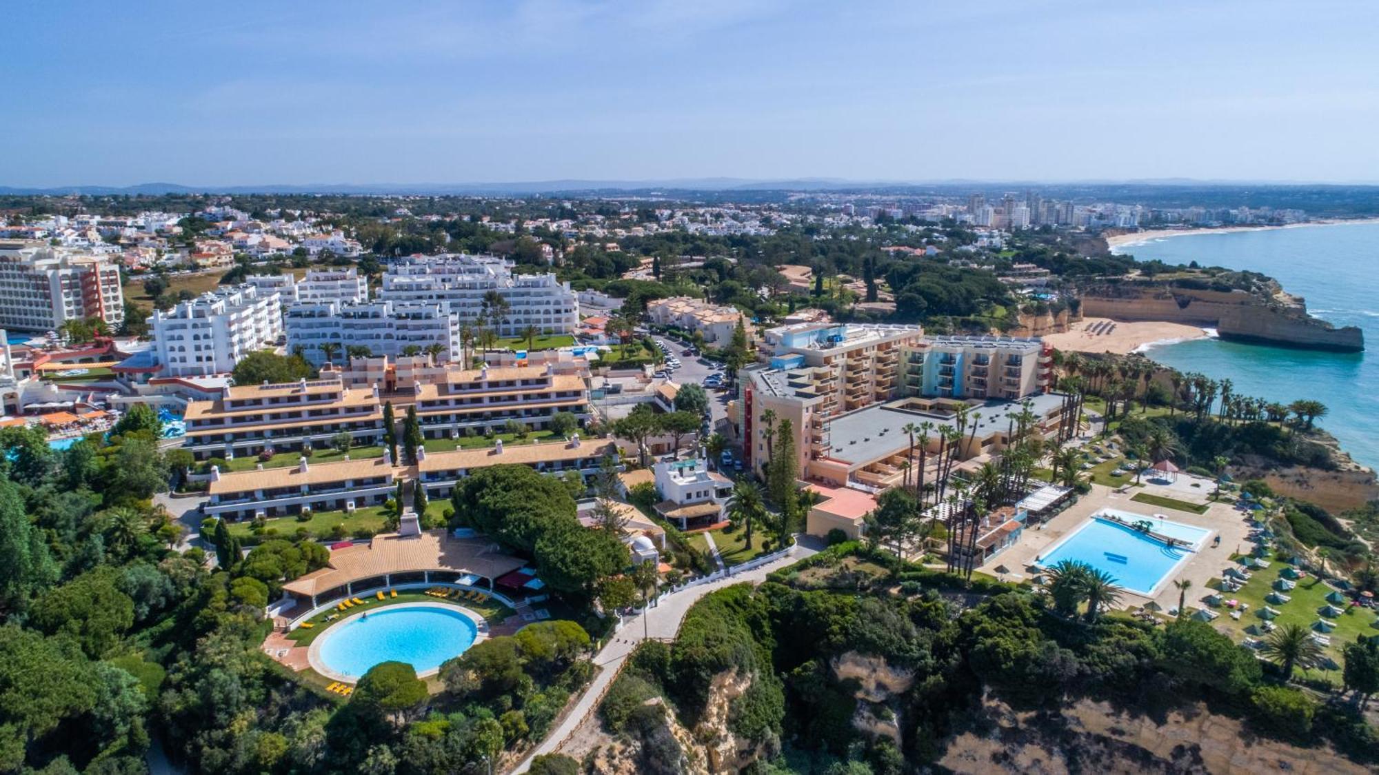 Apartment With 2 Bedrooms, 2M To The Beach Armação de Pêra Exteriér fotografie