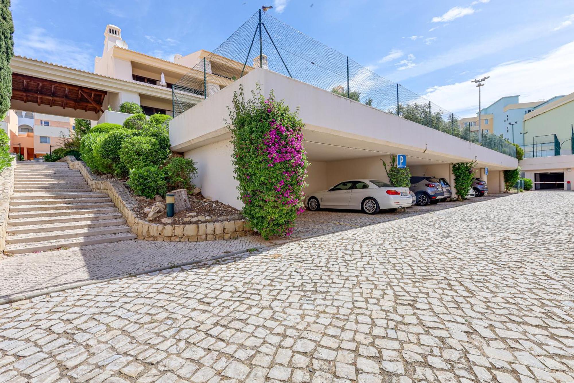 Apartment With 2 Bedrooms, 2M To The Beach Armação de Pêra Exteriér fotografie
